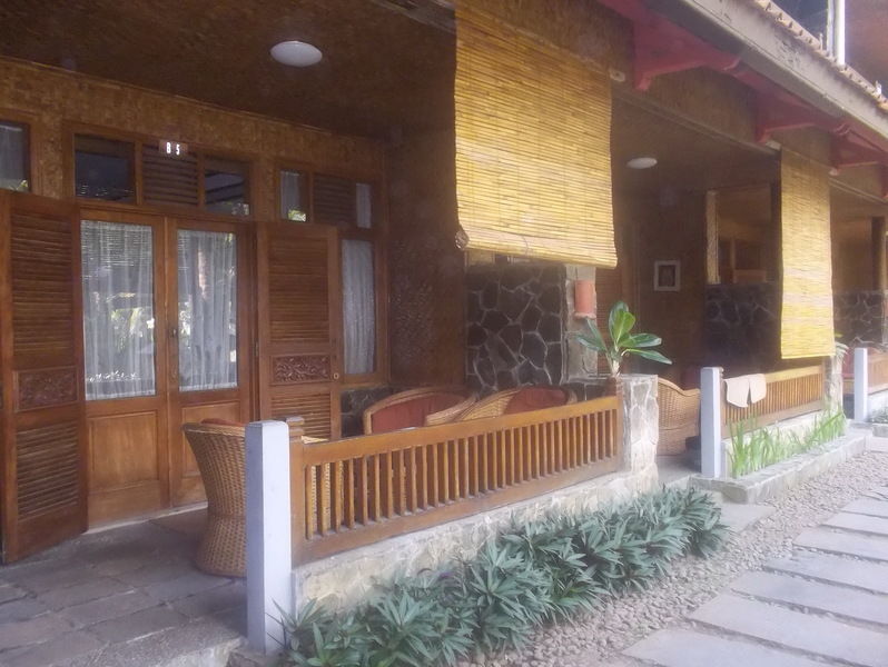 Sunrise Hotel Beach Pangandaran Exteriör bild
